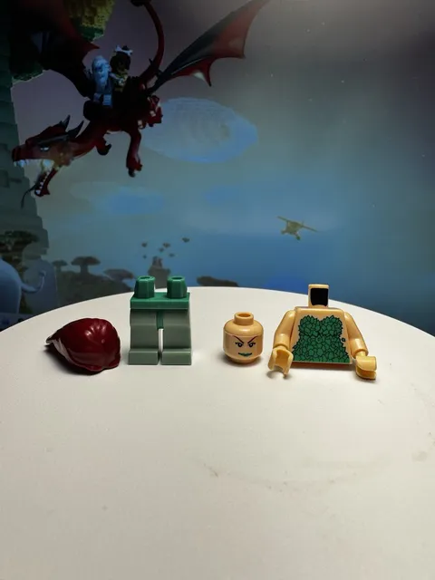 LEGO® Minifigure Batman bat018 - Poison Ivy 2006 Minifigure New Condition