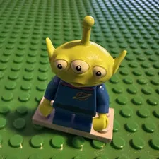 LEGO Toy Story Alien Minifigure (3-Eyed) Blue Space Suit w/ Baseplate