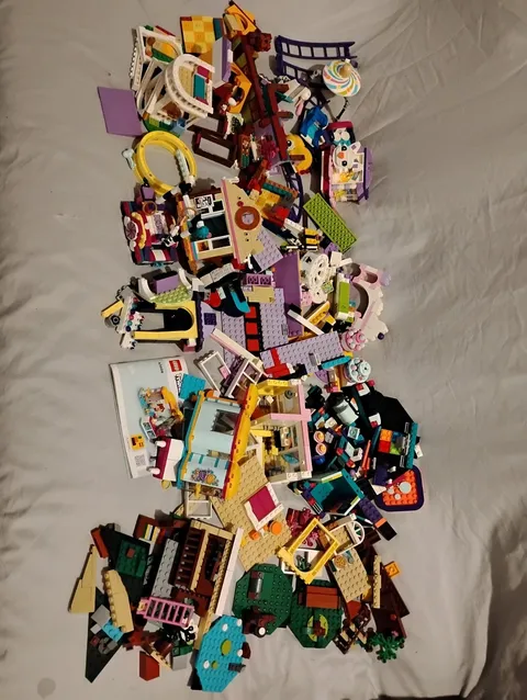 LEGO FRIENDS 5 lb. Bulk Lot Of Mixed Set Pieces Parts