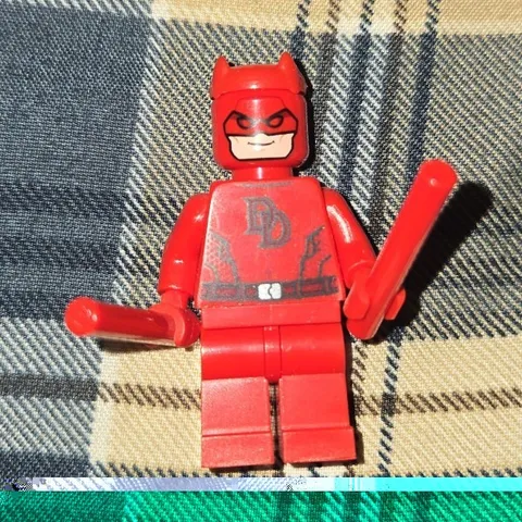 LEGO Daredevil Minifigure with Baton Accessory in Polybag