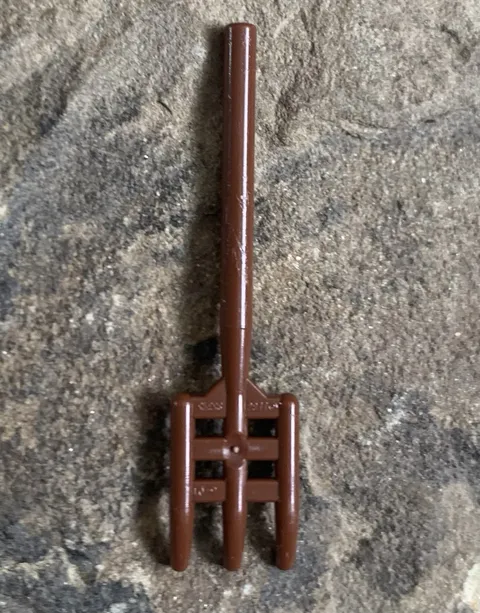 Lego Part 95345 (1pc) Minifigure, Utensil Pitchfork Type 2 Flat Bottom