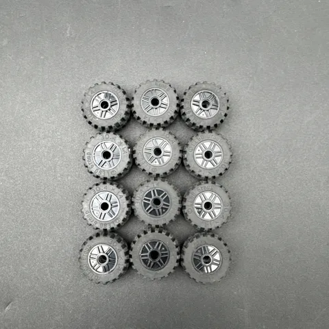 12 Lego Black Rim Wheel 18mm D. x 14mm 55981+ Black Tire 30.4x 14 Offset Tread