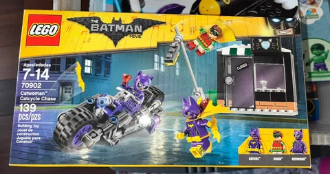 LEGO the LEGO Batman Movie: Catwoman Catcycle Chase (70902) New Opened Box