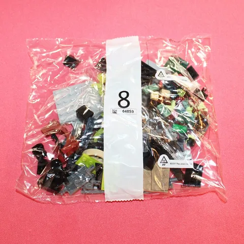 LEGO 70425 Newbury High School / Hidden Side Parts Bag Number 8