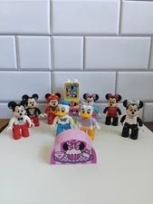 LEGO DUPLO Disney Mickey Minnie Donald Daisy Figures Bundle w/ Minnie + Blocks
