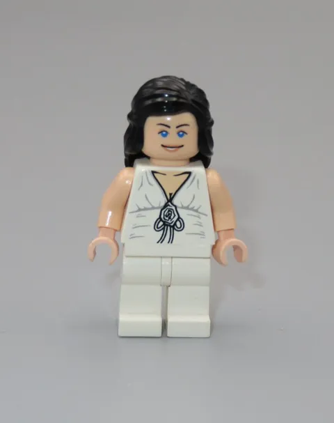 LEGO Indiana Jones Marion Ravenwood minifigure 7621 7683