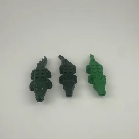 Lot Of 3 Different Lego Alligators Green And Dark Green, Modern And Vintage