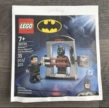 LEGO DC Batman 30726 Bruce Wayne and the Batsuit Polybag Sealed Paper Bag Set