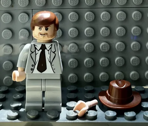 LEGO® Minifigure Indiana Jones Gray Suit - iaj039 Venice Canal Chase 7197