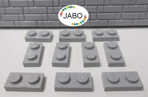 (J7/2/3) LEGO 10 x 3023 Flat Plate 1x2 New Light Grey