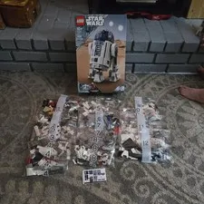 LEGO Star Wars R2-D2 75379. 1050 pcs.     No  Box. Exclusive minifigure