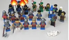 Lego Lion Knight Castle Minifigures & 2 Horses Brand New Assembled.