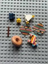 Lego Series 20 Minifigure Piñata Boy col20-1 Yellow/Pink/Purple Striped Horse