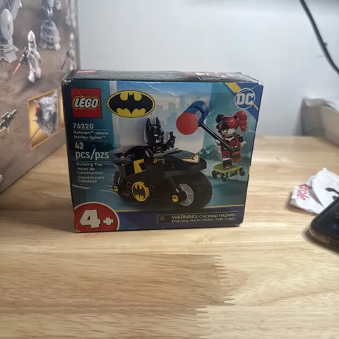 LEGO Super Heroes: Batman versus Harley Quinn (76220) - Retired - New - Sealed!