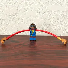 LEGO Ms. Marvel Minifigure - w/ Stretchy Arms - (sh375)