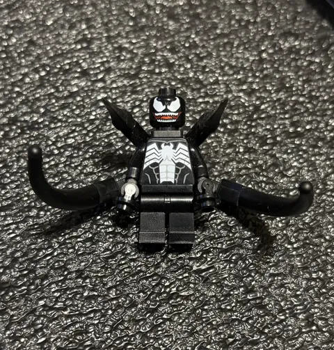 LEGO Marvel Super Heroes 76178 Daily Bugle Minifigure sh711 Venom wi/ Appendages