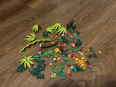 LEGO Trees Plants Shrubs  Flowers Lot