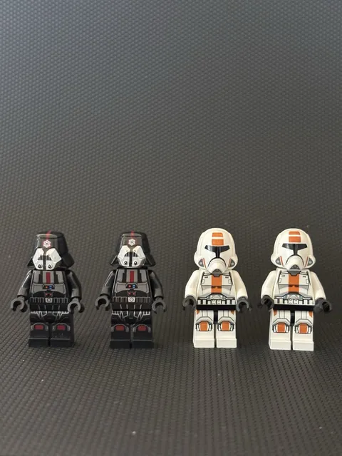 Lego Star Wars: Old Republic Trooper Lot Of 4 - GOOD CONDITION