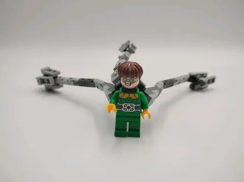 Lego Marvel Super Hero Dr. Octopus Otto Octavius Doc Ock Mini Figure 76148