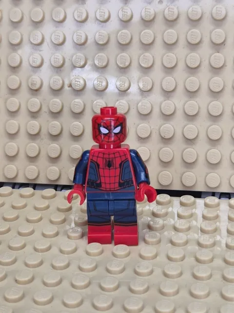 LEGO Marvel Minifig sh0420 - Spider-Man - Light Scratches/No Cracks