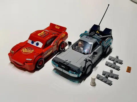 LEGO 77256 & 77255 Bundle with Minifigs | BTTF & McQueen | 645 Pcs | Assembled