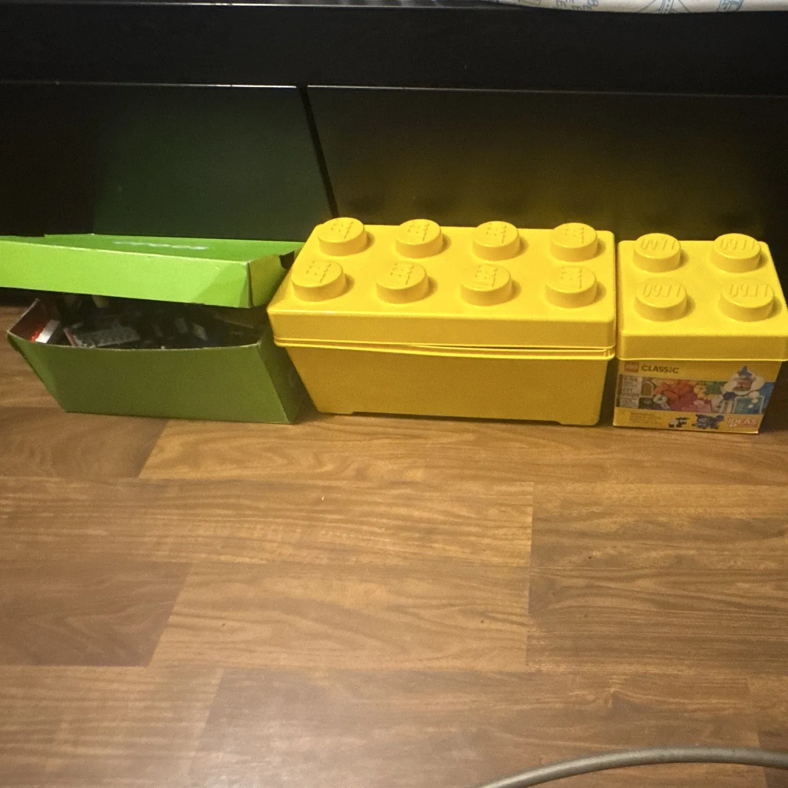 Assorted legos, good condition, three full to the brim boxes, you pay shipping.