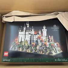 LEGO Architecture Neuschwanstein Castle 21063 Building Set Brand New Sealed 3455