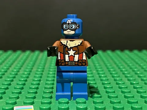 LEGO Pilot Captain America Minifigure sh0374 76076 Marvel Super Heroes