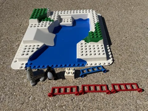 Vintage Lego Duplo Baseplate Raised Ice & Grass W/Water Landscape & Other Pieces