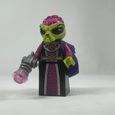 LEGO COLLECTIBLE MINIFIG SERIES 8 Mini-fig COL128 ALIEN VILLAINESS 2012 RETIRED