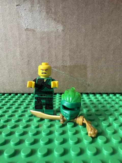 Lego Ninjago Lloyd FS Secrets of Forbidden Spinjitzu Minifigure NJO0519