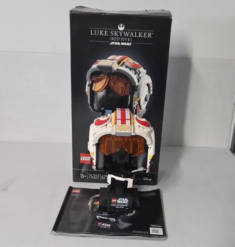 LEGO Star Wars 75327 Luke Skywalker Red Five Helmet 675 Pcs 18+ Box Instr