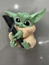 Star Wars The Bounty Collection Series 5 Grogu Figure Darksaber Discovery 2.25"