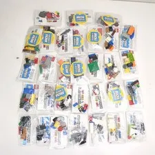Bricks & Minifigs Lego Brick Promo Lot Of 31 Packs of Random Bricks