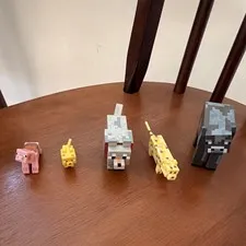 LEGO Minecraft Bulk Lot Animal Figures Pig Wolf Ocelot Cat Cow 5 Pieces