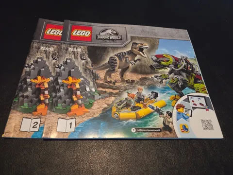 LEGO Jurassic World: T. rex vs Dino-Mech Battle (75938) - Complete
