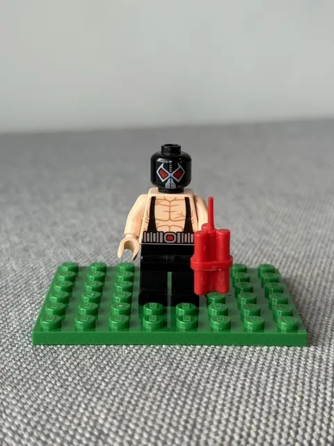 Lego Bane Minifigure sh010 6860 DC Super Heroes Batman