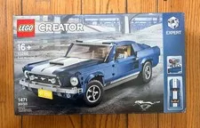 *NEW* Lego Creator Expert 10265 Ford Mustang *RETIRED* *Creases*