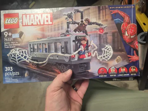 LEGO Marvel Spider-Man vs. Doc Ock Subway Train Scene 76321 Building Toy Set New