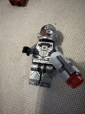 LEGO DC Super Heroes Cyborg Black Gloves Minifigure Rare Retired sh0155
