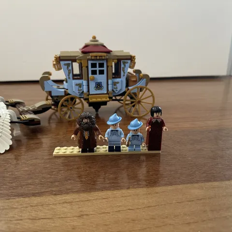 LEGO Harry Potter: Beauxbatons' Carriage: Arrival at Hogwarts (75958) 