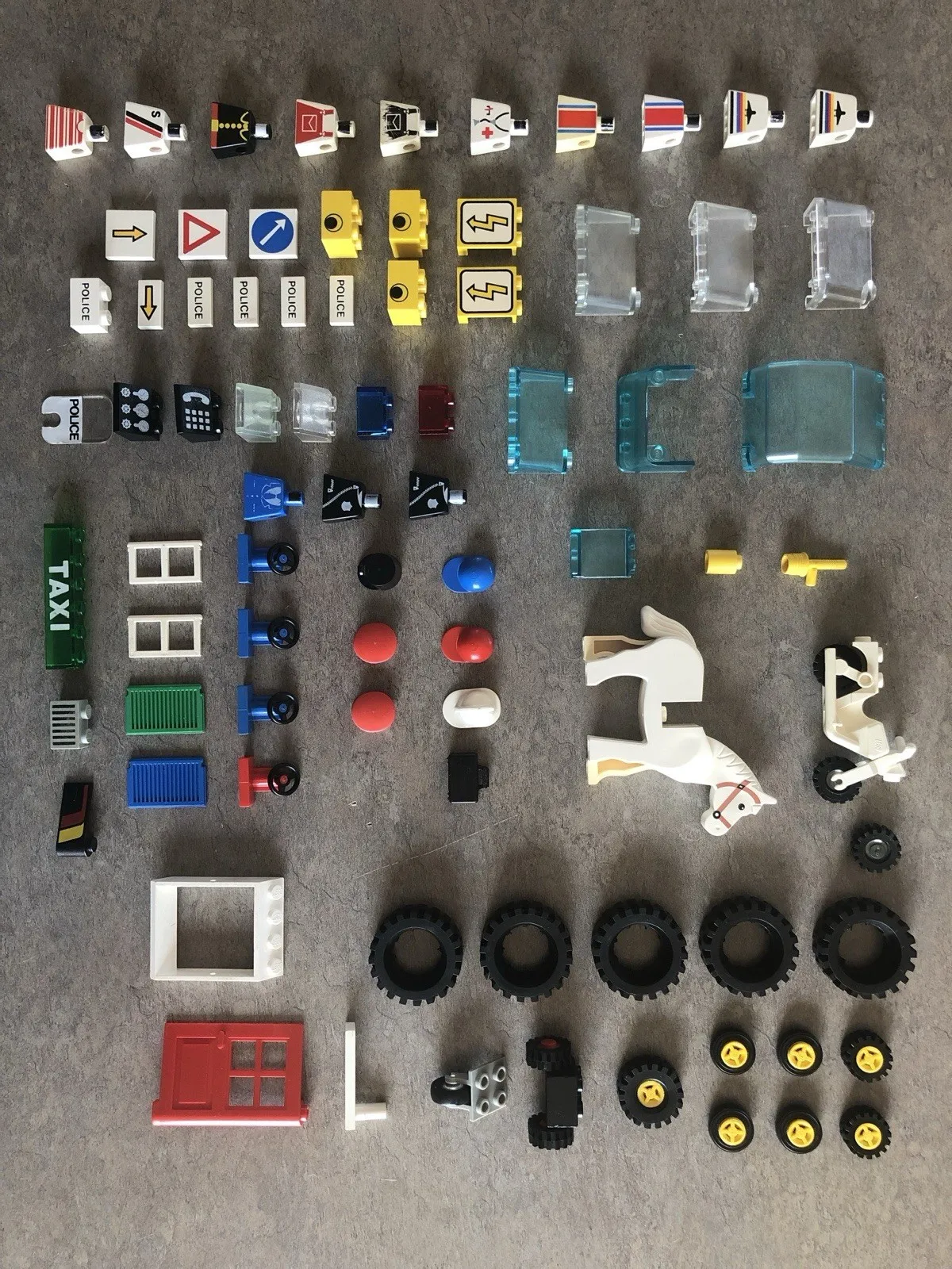 Vintage LEGO Town System Lot - Vintage Pieces and Minifigs - 80s