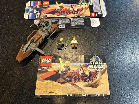LEGO Star Wars Desert Skiff 7104 Vintage Instructions & Box (flattened)