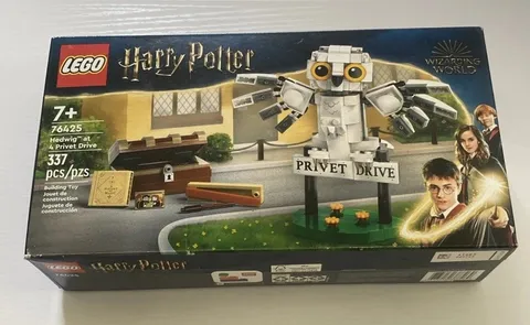New/Factory Sealed 2024 Lego Harry Potter 76425 Hedwig at 4 Pivet Drive Set
