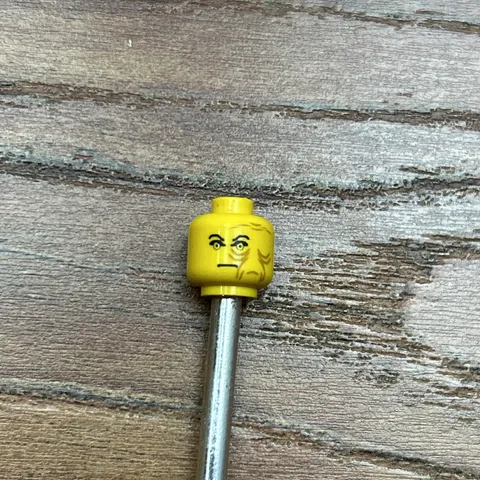 Lego Yellow Emperor Palpatine Minifigure Head Star Wars Error Misprint Shift HTF
