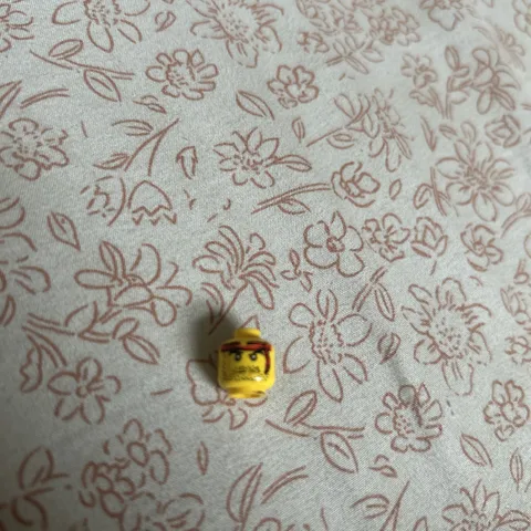 LEGO Minifigure Head Bandana Stubble Beard Mustache Ninja Soldier Ninjago