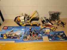LEGO 60095 Deep Sea Incomplete Parts & Pieces Not Complete