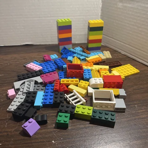 Lego Lot Of 60+ Random Shapes And Color Pieces See Pics