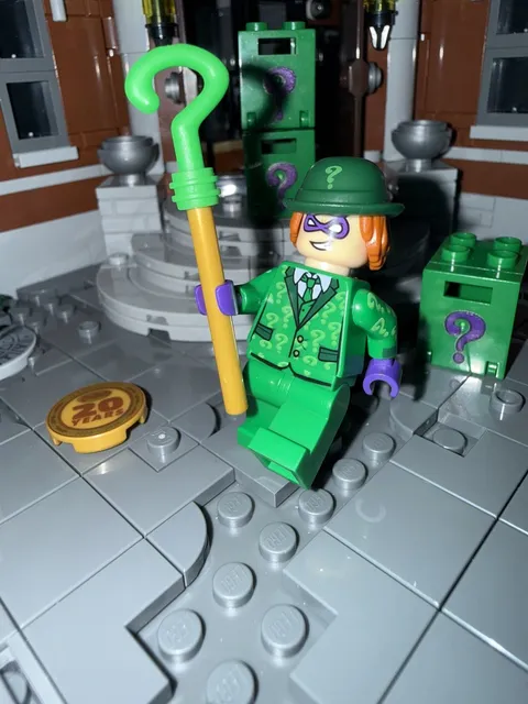 LEGO The Riddler Minifigure (with cane) sh0334 - Set 70903 100% LEGO