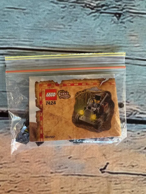 LEGO Adventurers: Black Cruiser (7424) 100% complete with instructions.